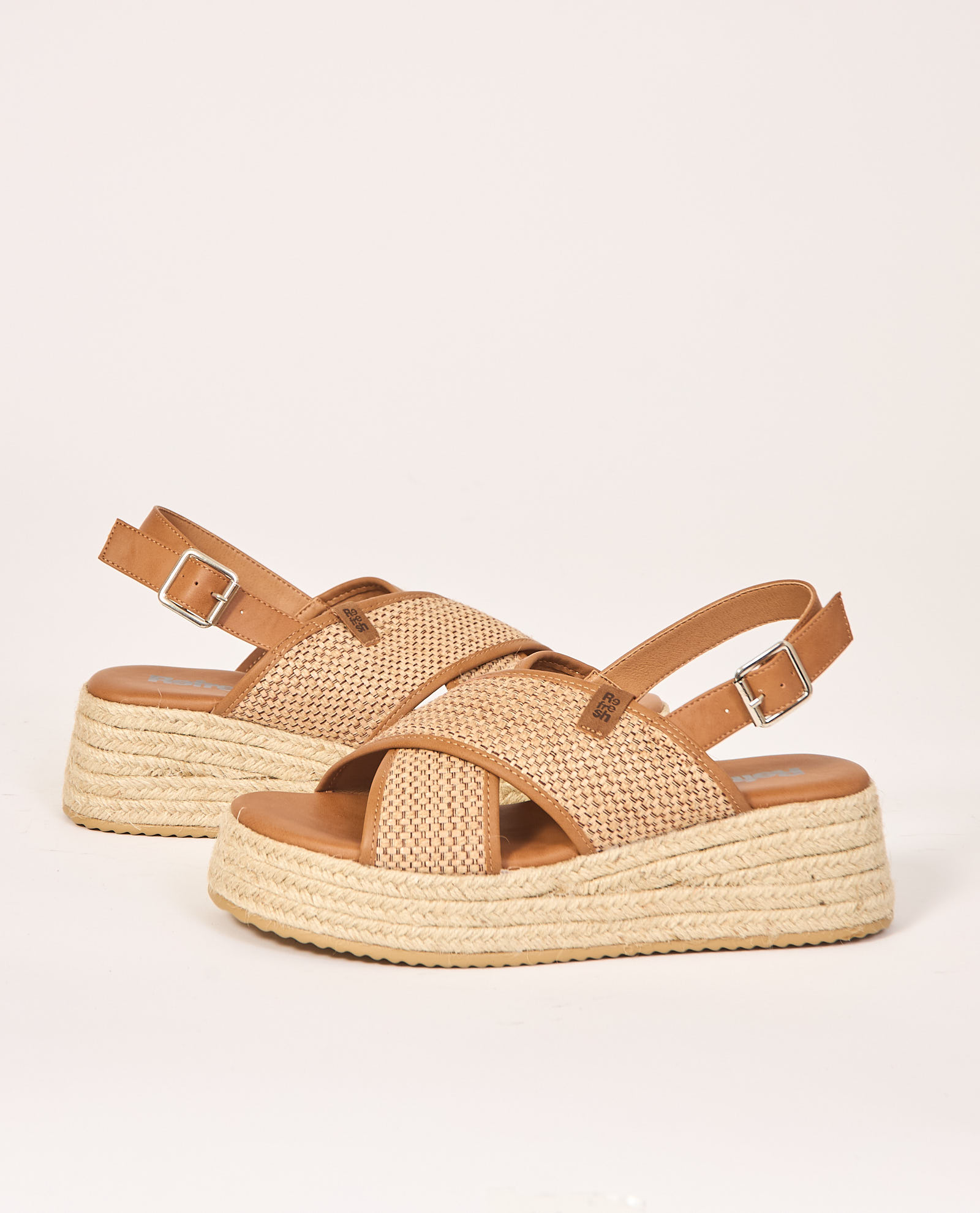 Espadrillas Refresh con cinturino e tacco in corda