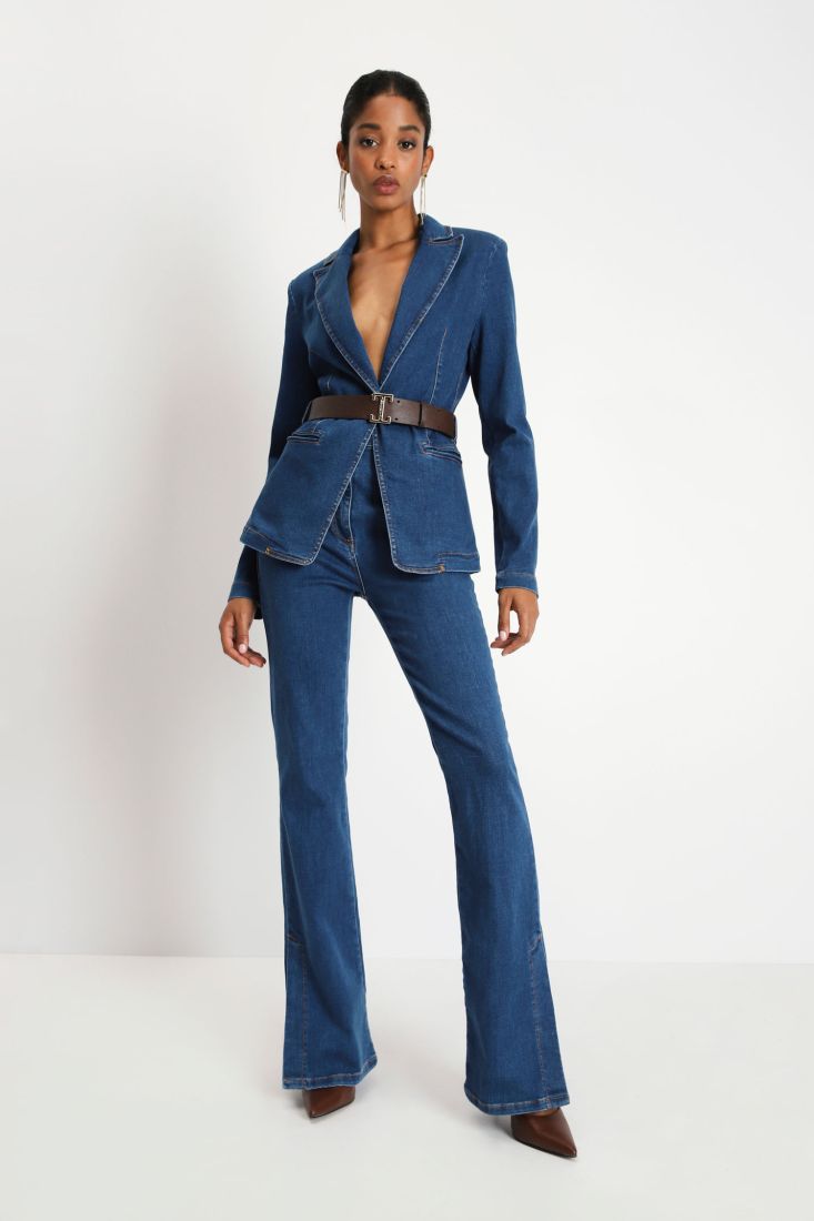Jeans flare a vita alta con spacchi laterali