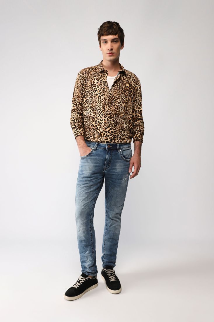 Jeans straight effetto délavé con abrasioni e cinque tasche