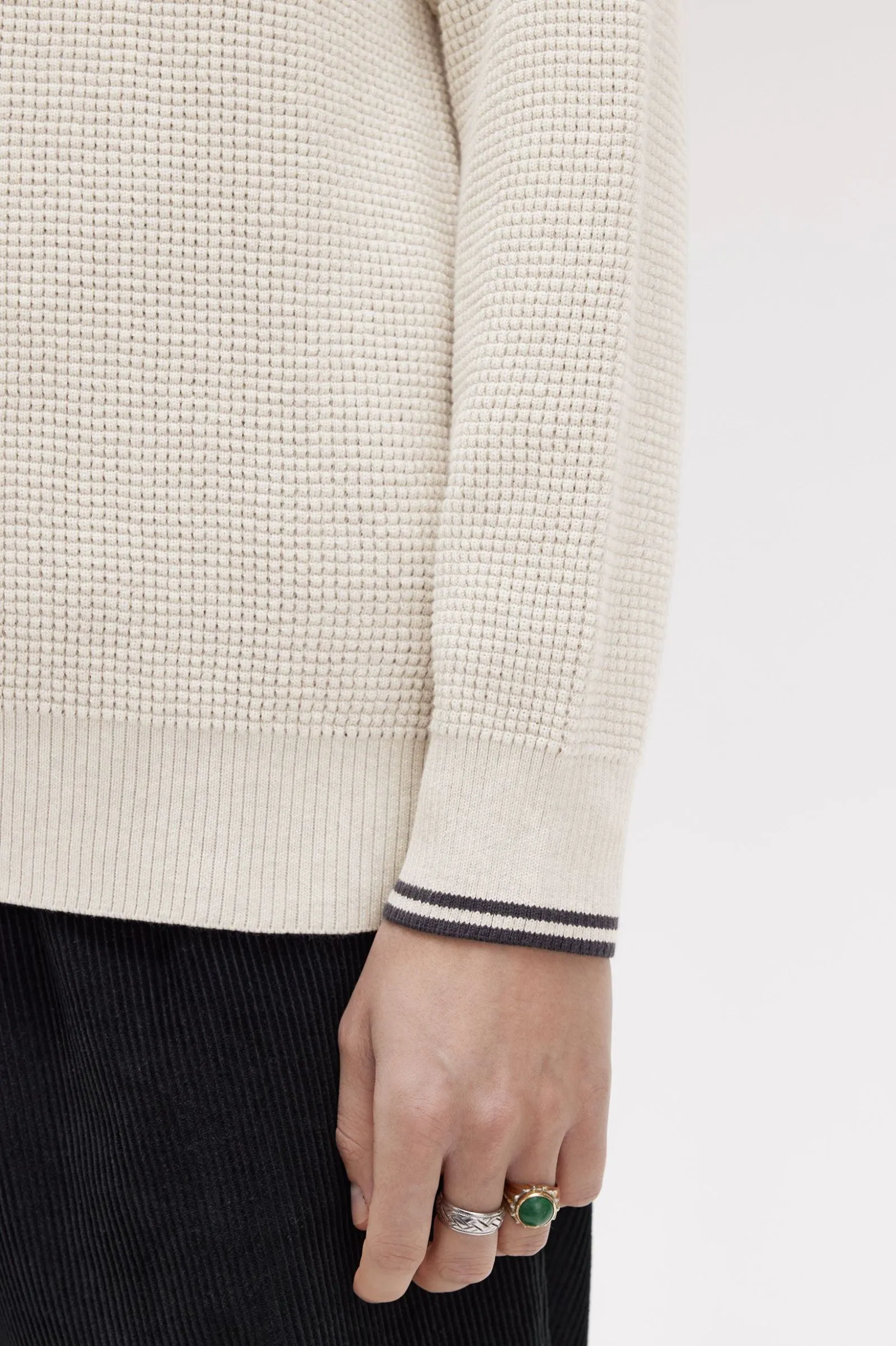 MAGLIONE CON LAVORAZIONE GOFFRATA FRED PERRY