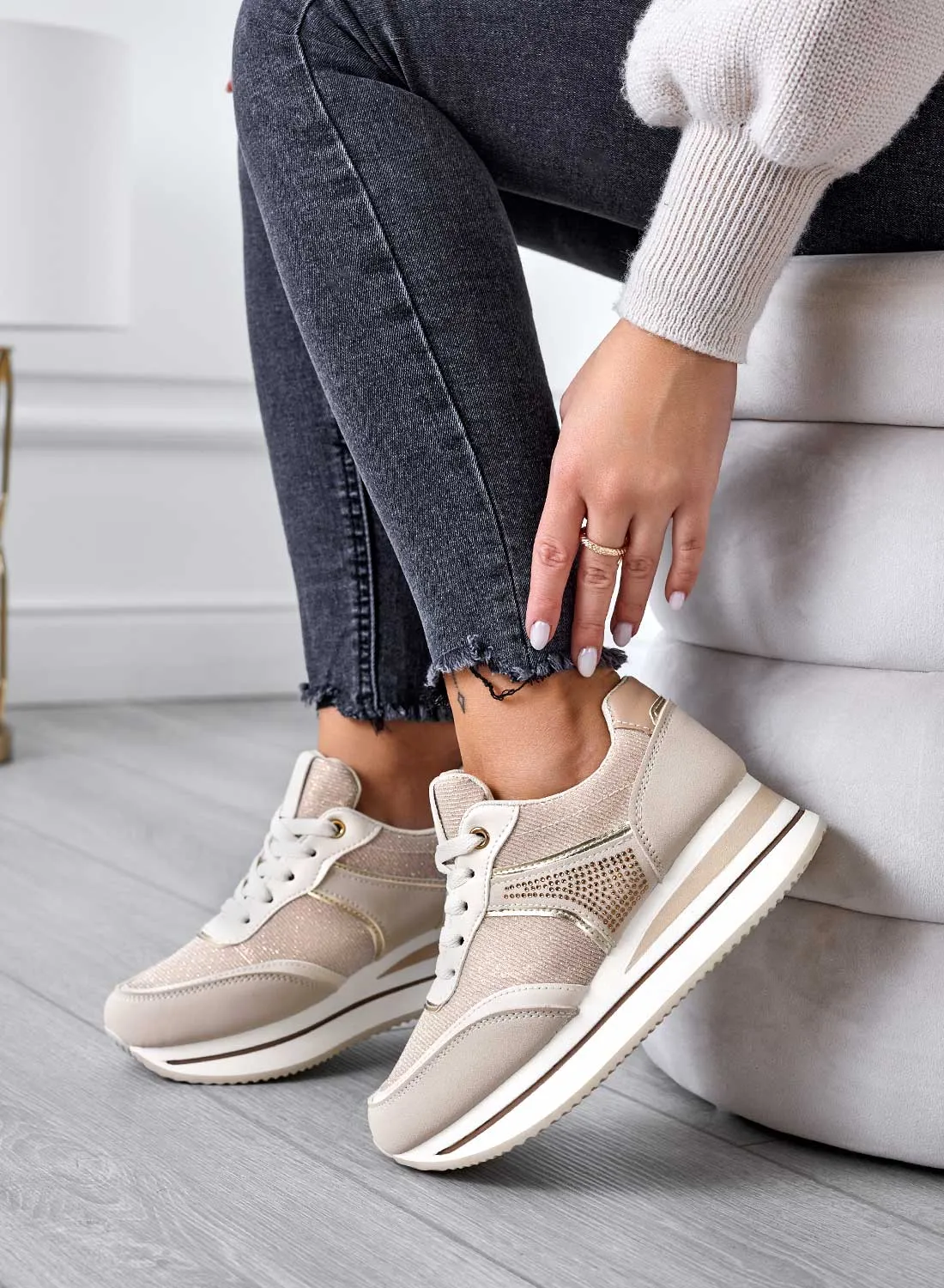 RILEY - Sneakers beige con inserti glitter